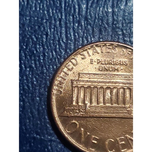 1984-D Lincoln Penny Multiple Very Rare Strikethrough Errors + Double DIE/ RIM - Picture 1 of 10